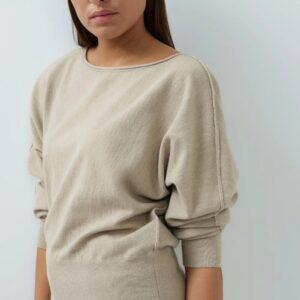 sweater-with-boat-neckline-and-long-sleeves-1_yaya karma